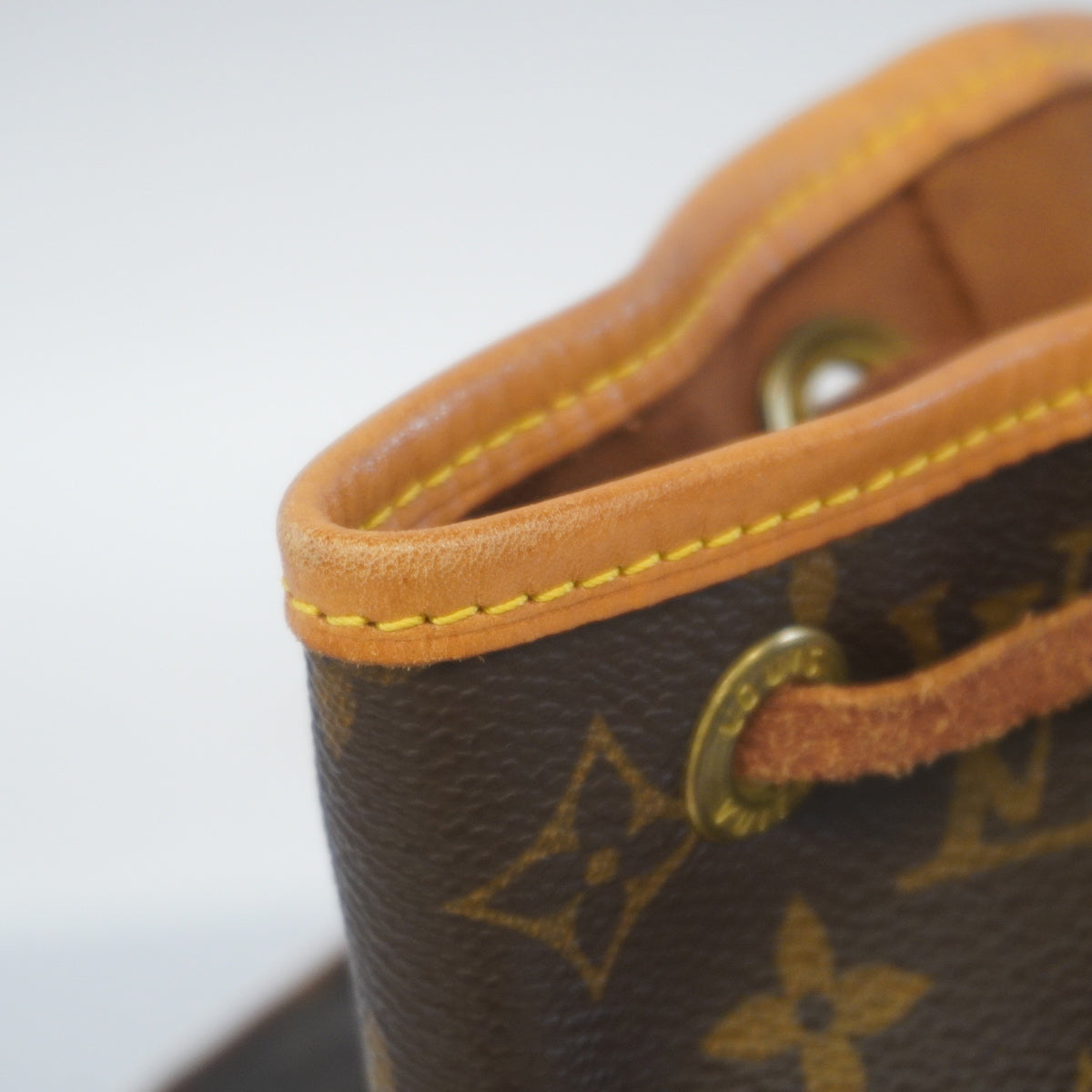 Louis Vuitton Rucksack Monogram Montsouris Backpack MM