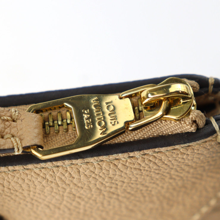 Louis Vuitton Pont Neuf MM Handbag Monogram