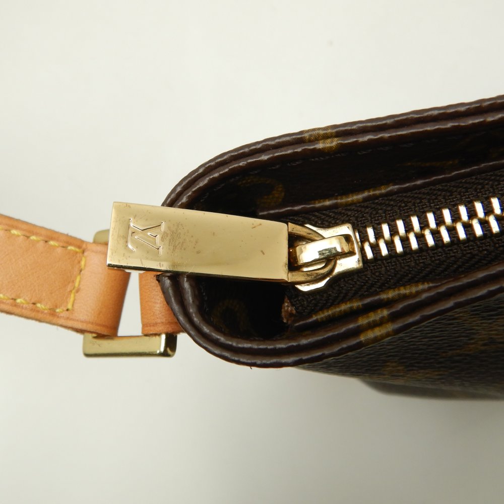 Louis Vuitton Monogram Trotteur Shoulder Bag Brown