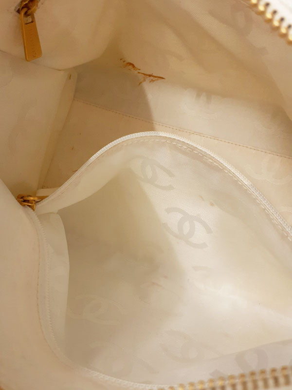 Chanel Coco Mark Semi-shoulder Bag white