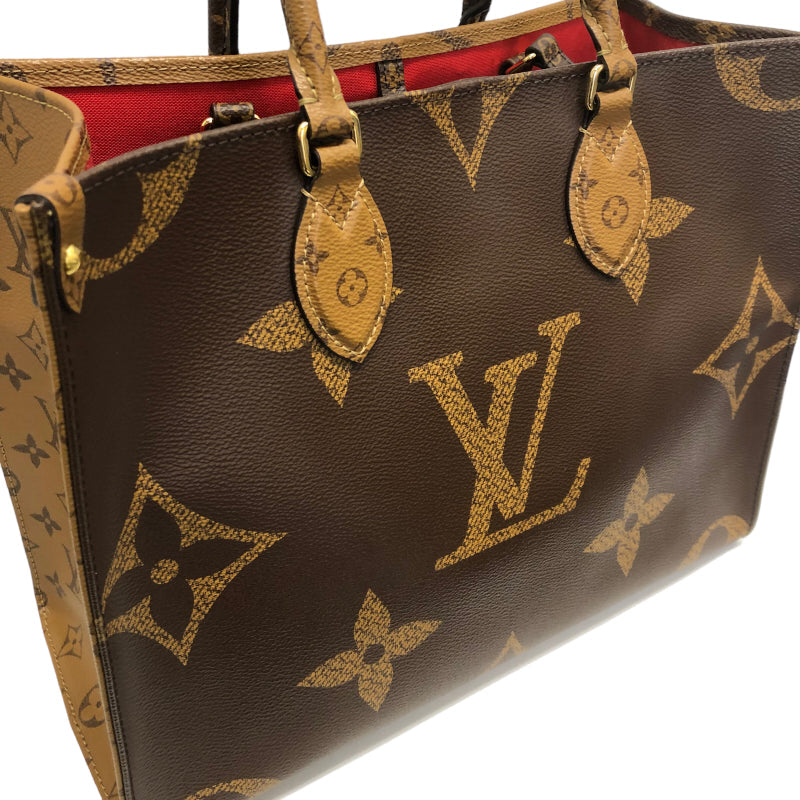 Louis Vuitton On The Go MM Monogram Giant Reverse Handbag