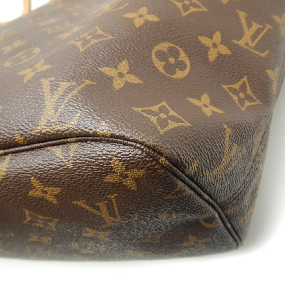 Louis Vuitton Monogram Neverfull MM Pivoine Tote Bag