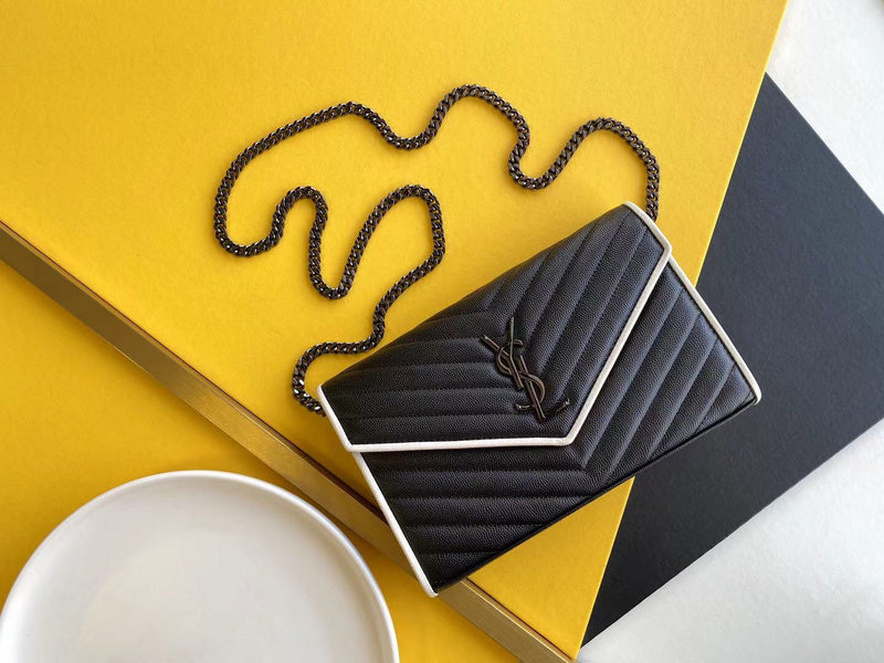 Amelia - YSL Bag - 3680