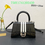 Amelia - BGA Bags - 1942