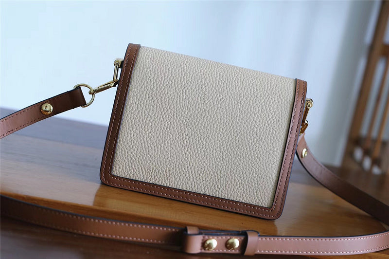 Fan Fashion Lu-Vi bags - 8133