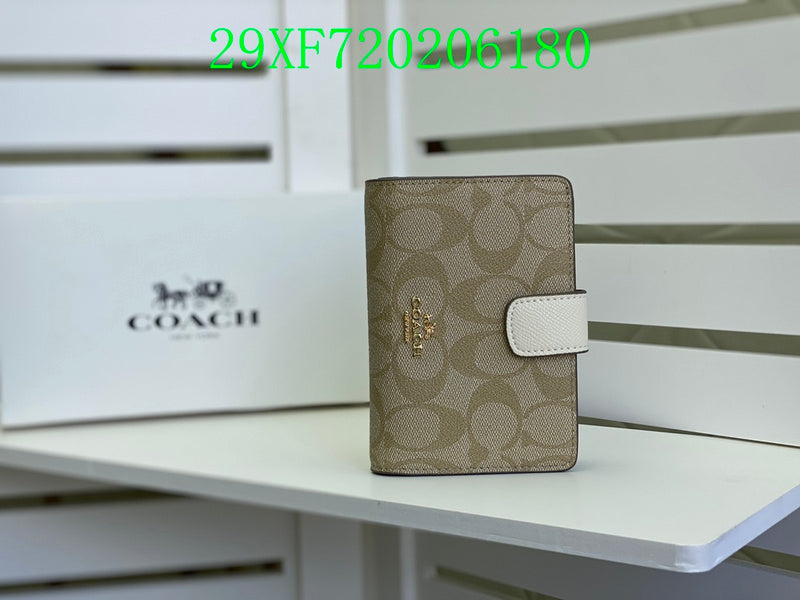 Amelia - CAH Wallet - 035