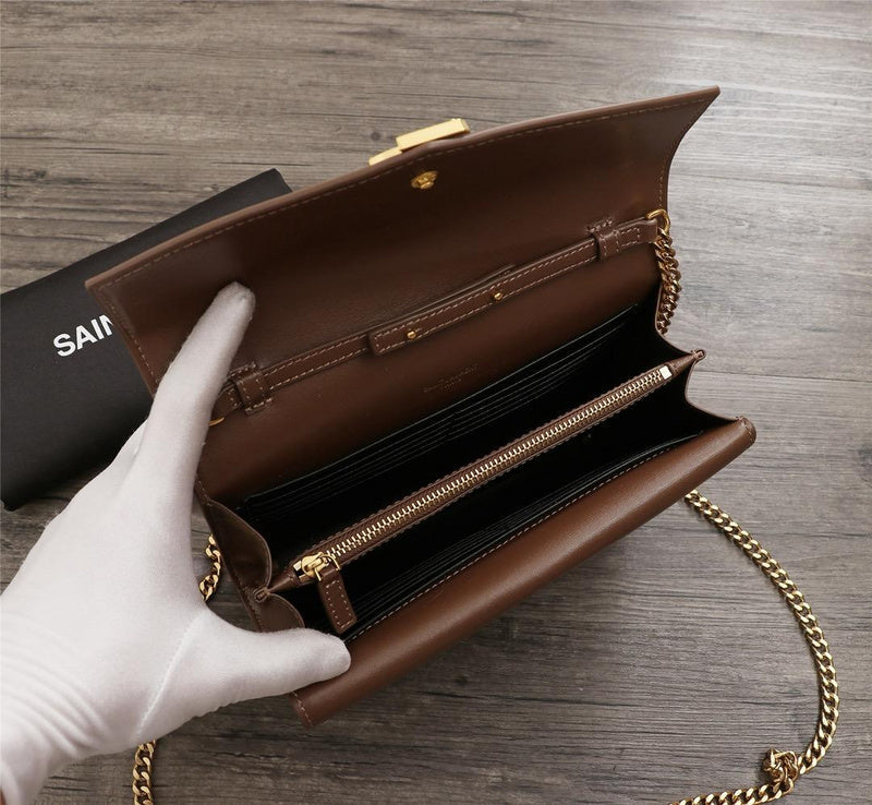 Amelia - YSL Bag - 2915