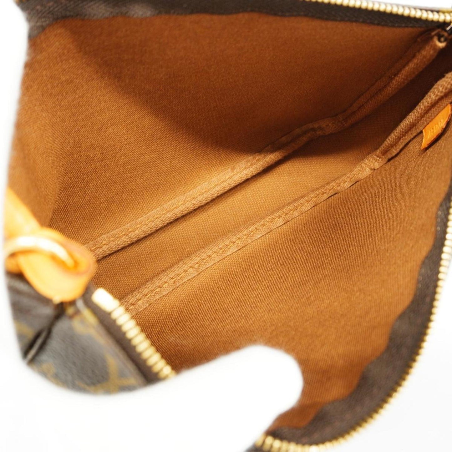 Louis Vuitton Pochette Accessoires  Canvas Clutch Bag