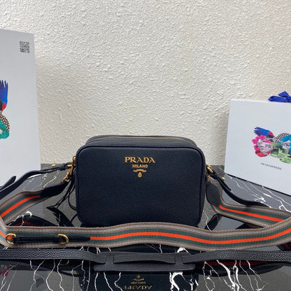 Amelia- PRDA  LUXURY BAGS - 679