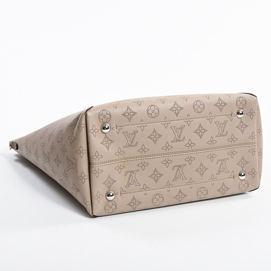 Louis Vuitton Hina MM Tote Bag Mahina Galle