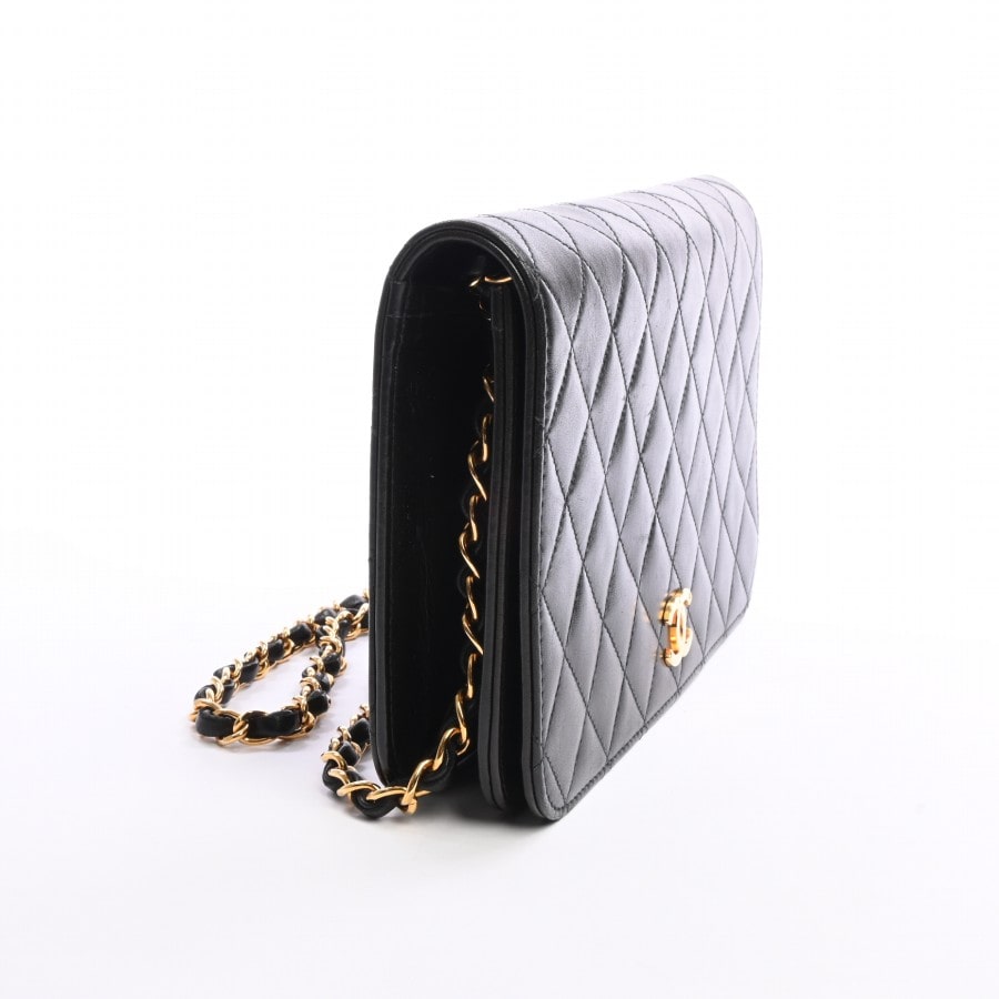 Chanel Chain Shoulder Bag Lambskin Black