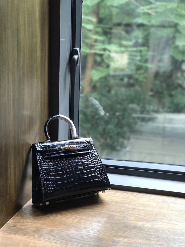 LO - HRMS DESIGNER BAGS - WOMEN BAGS - 521