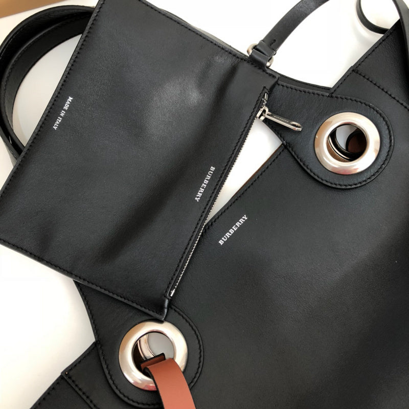 Burberry Bags - Bagsattire   606