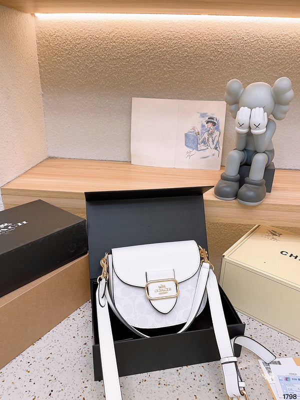Amelia - CCH Bags - 007