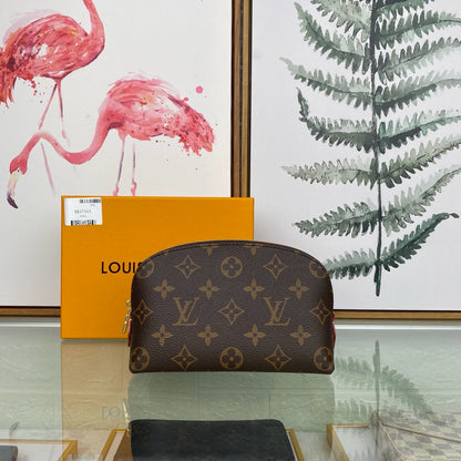 Fan Fashion Lu-Vi bags - 17410