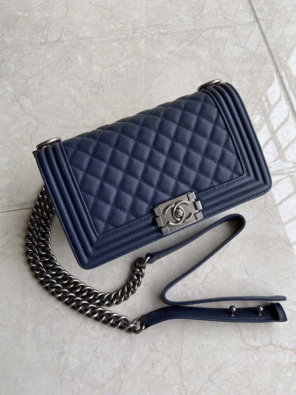 Wellow Bags - Chanel - Bags  - 366