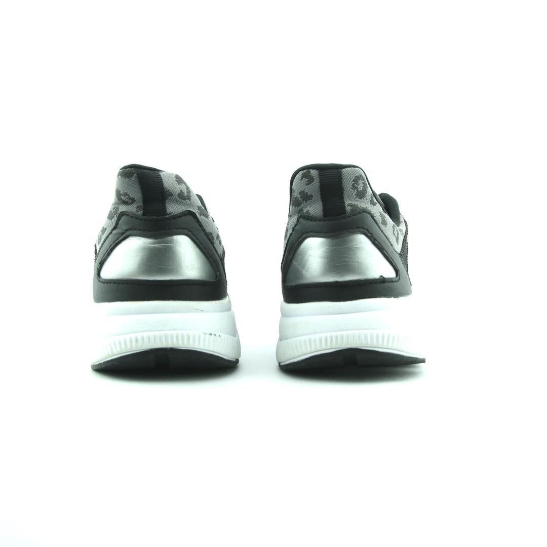 AVIA MEMORY FOAM