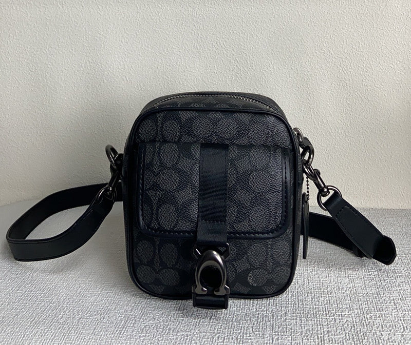 Amelia-i CAH Bags - 079
