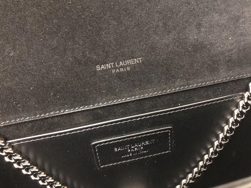 Amelia - YSL Bag - 3855