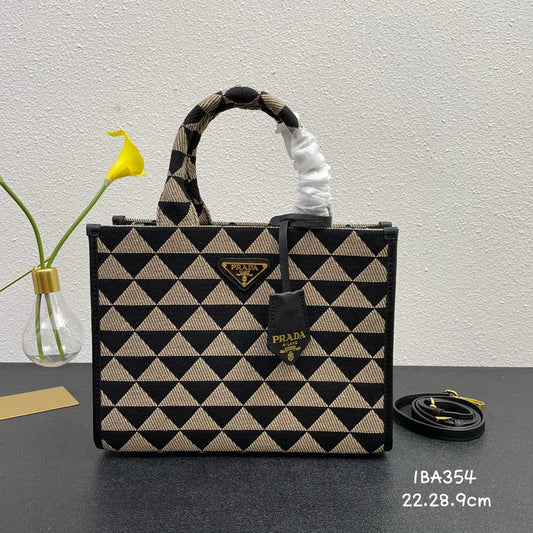 Amelia- PRDA  LUXURY BAGS - 593