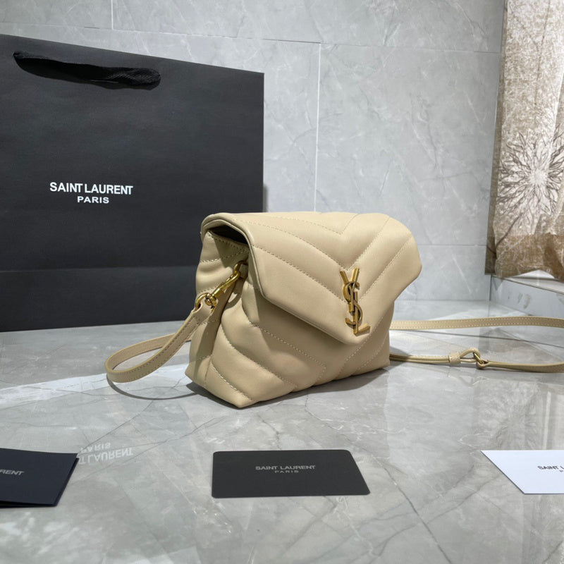 Amelia - YSL Bag - 2405