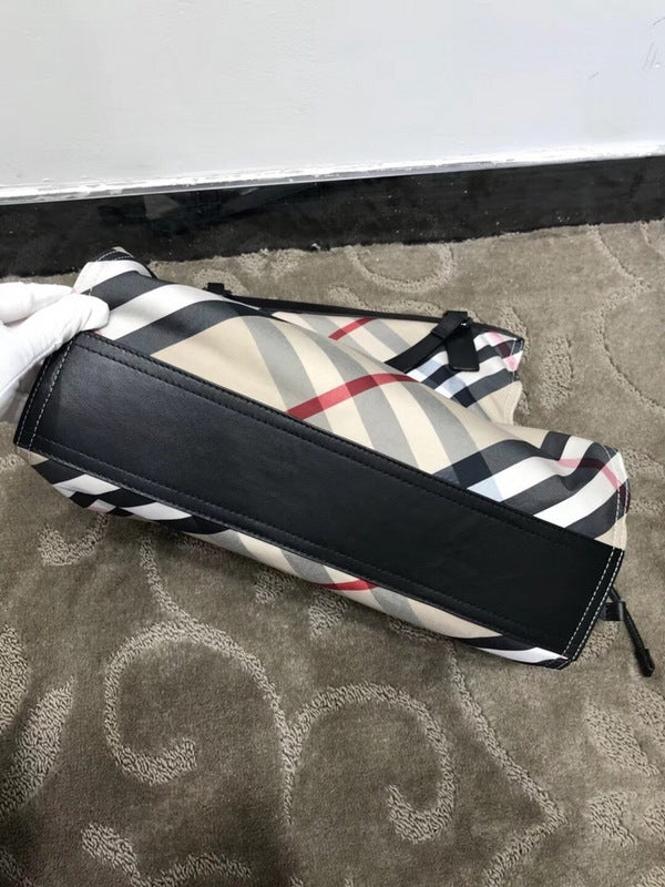 Burberry Bags - Bagsattire   365