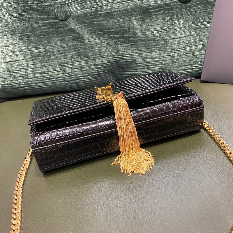 Amelia - YSL Bag - 3784