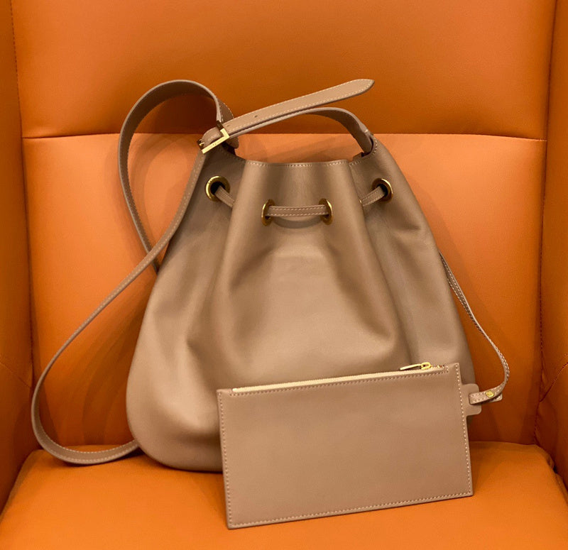 Amelia - YSL Bag - 2050