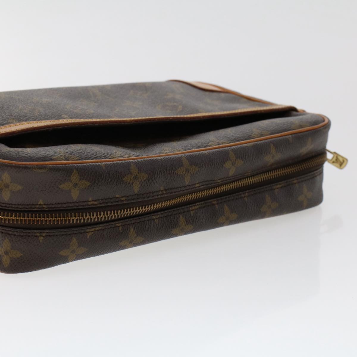 Louis Vuitton Compiegne 28  Canvas Clutch Bag