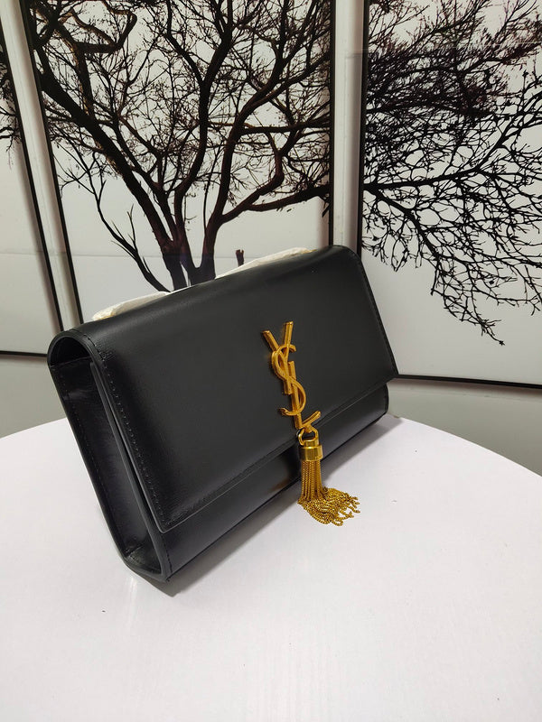 Amelia - YSL Bag - 3549