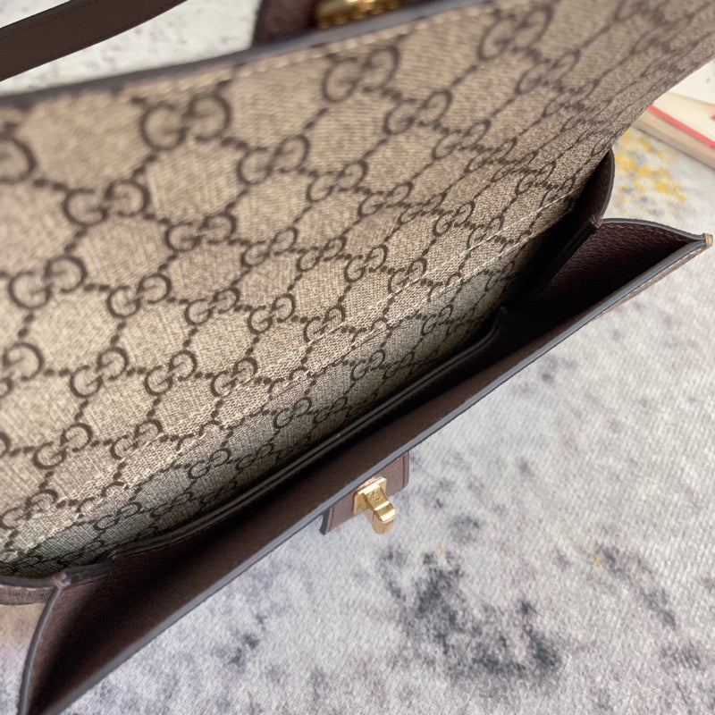 Amelia Fashion - GCI Bags - 2011