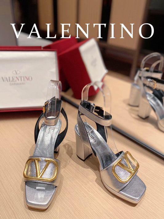 VAL -  Garavani Strap Heeled Sandals With V Logo Signature Embellishment SilAmelia- For Women