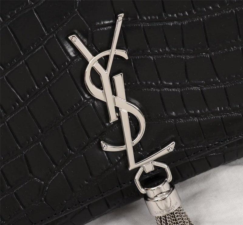 Amelia - YSL Bag - 2604