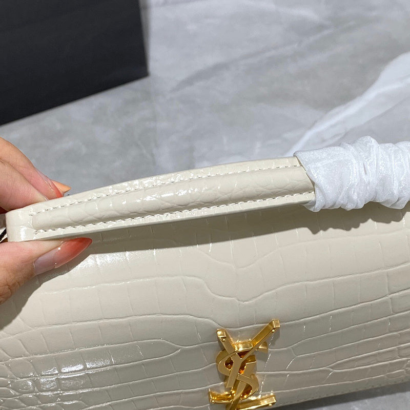 Amelia - YSL Bag - 4063