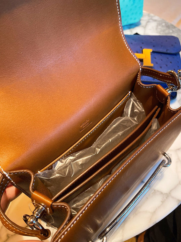 Amelia - HMS Bags - 1748