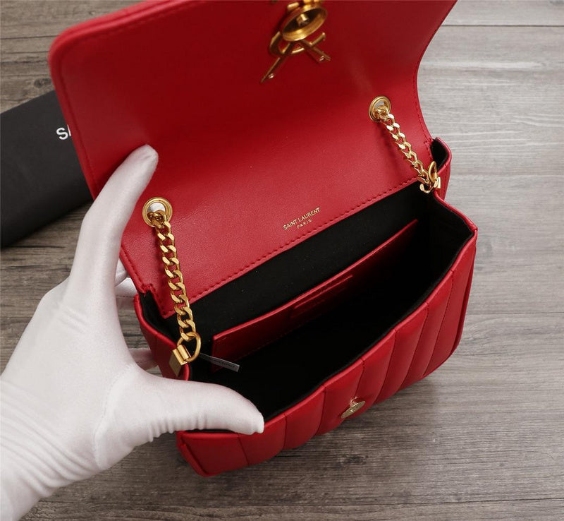Amelia - YSL Bag - 2913