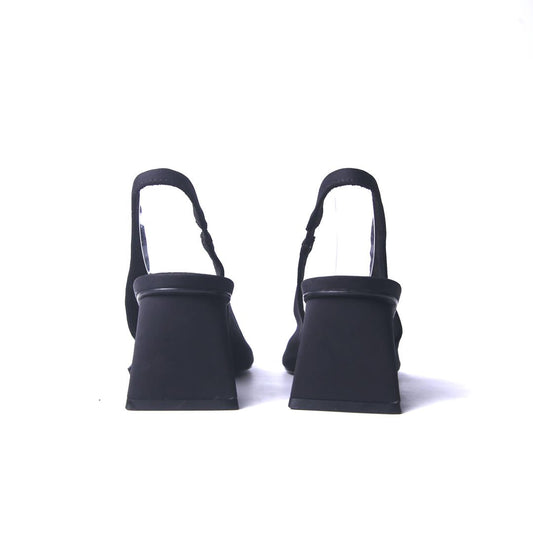 STRADIVARIUS .