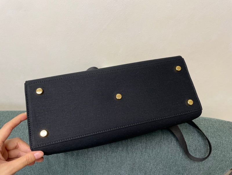 Amelia's Bag Gallery - VAR Bags - 187
