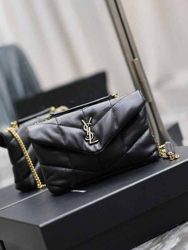 Amelia - YSL Bag - 1781