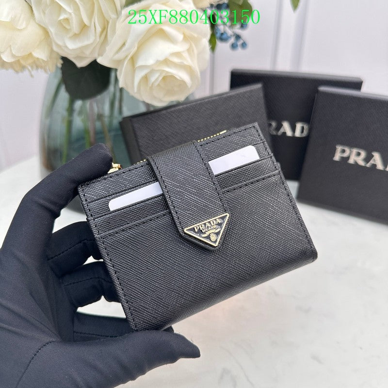 Amelia - PD Wallet - 058