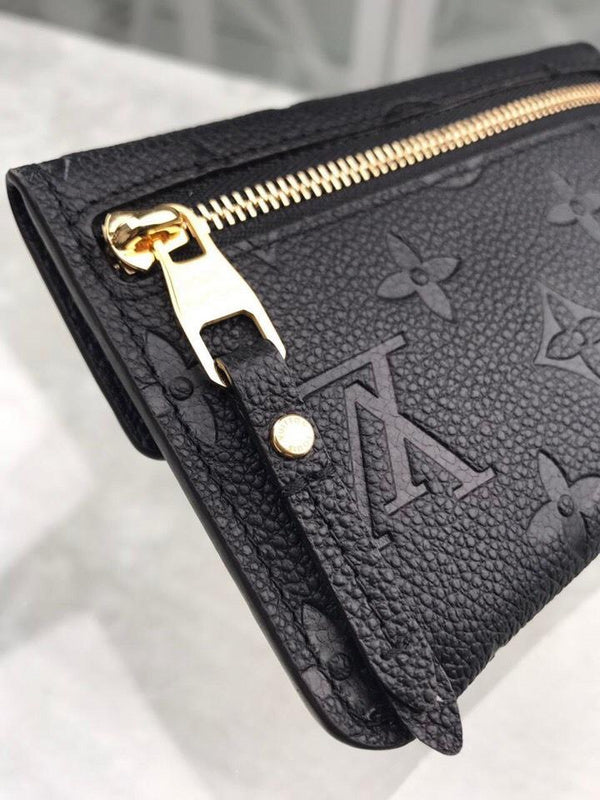 Fan Fashion Lu-Vi bags - 17861