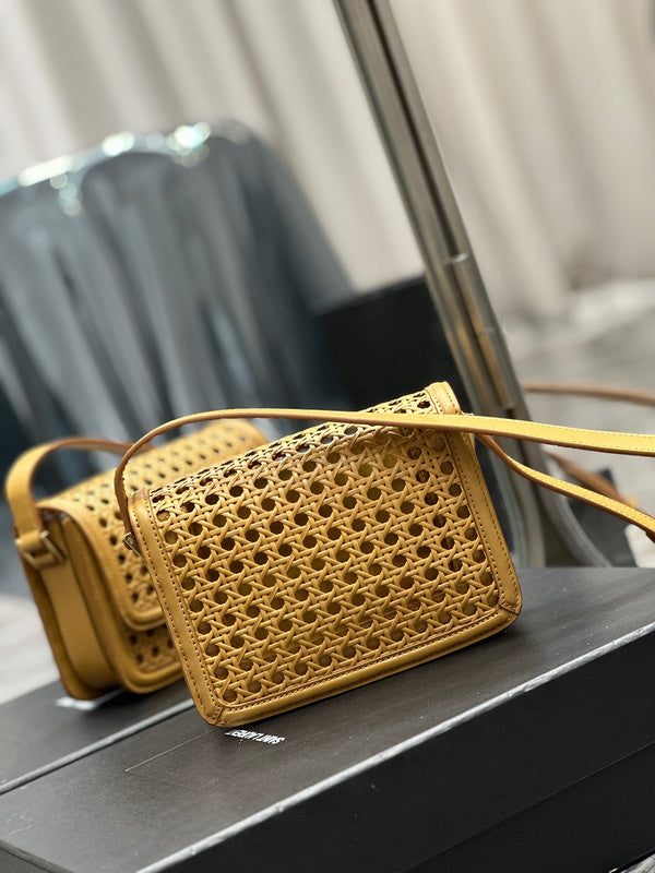 Amelia - YSL Bag - 3987