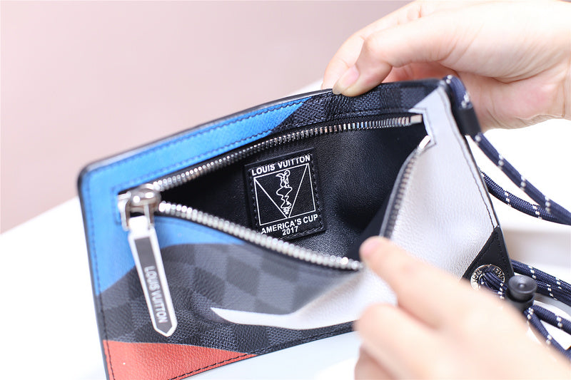 Fan Fashion Lu-Vi bags - 10955
