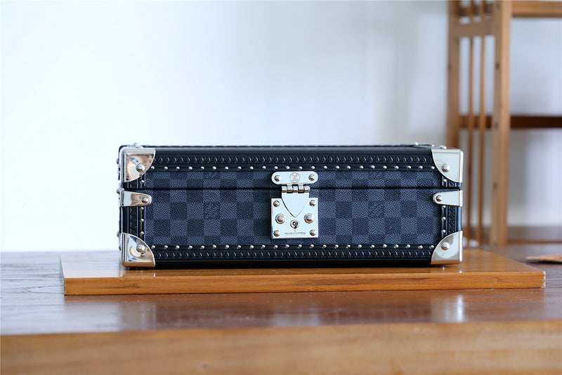 Fan Fashion Lu-Vi bags - 11351