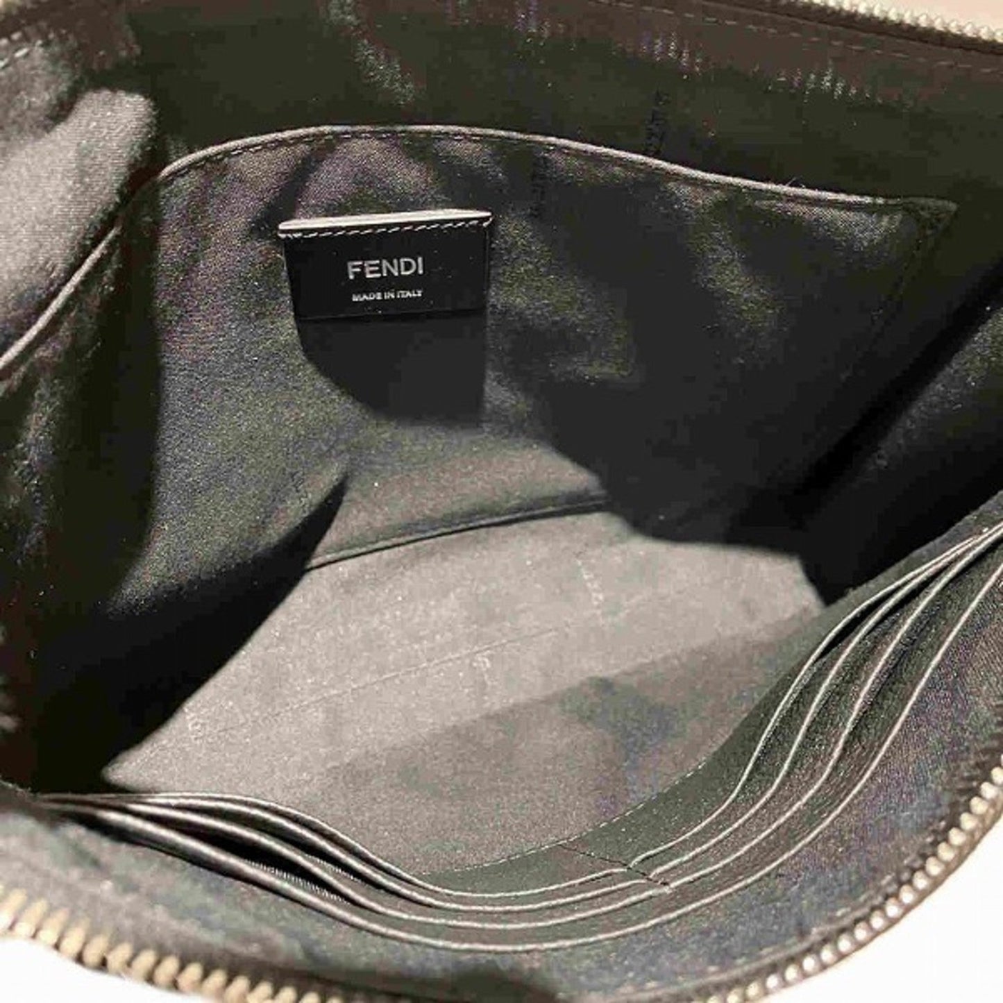 Fendi  Leather Clutch Bag (Pre-Owned)