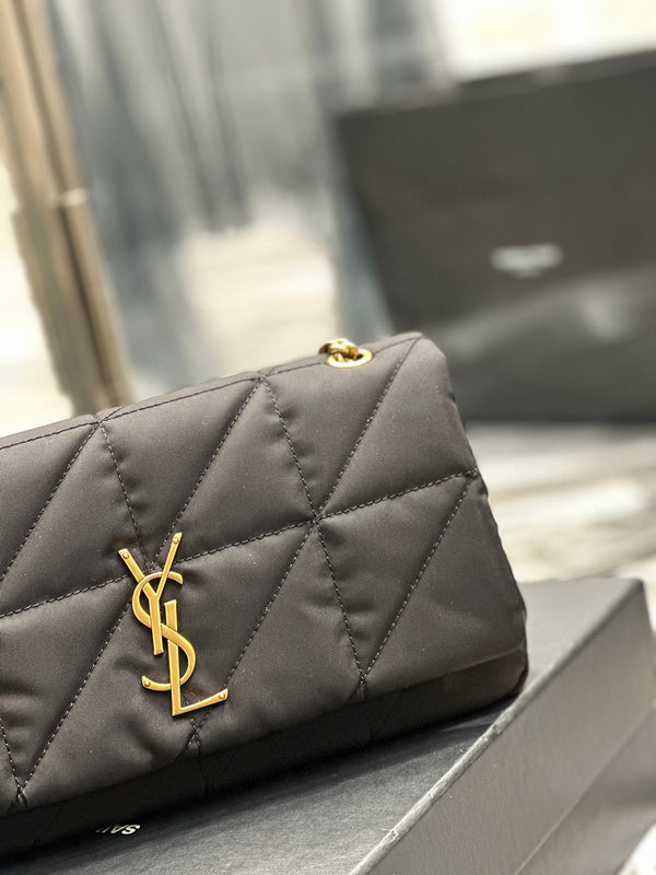 Amelia - YSL Bag - 2462