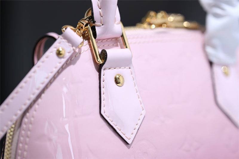 Amelia - LOV Lady Bags - 1900