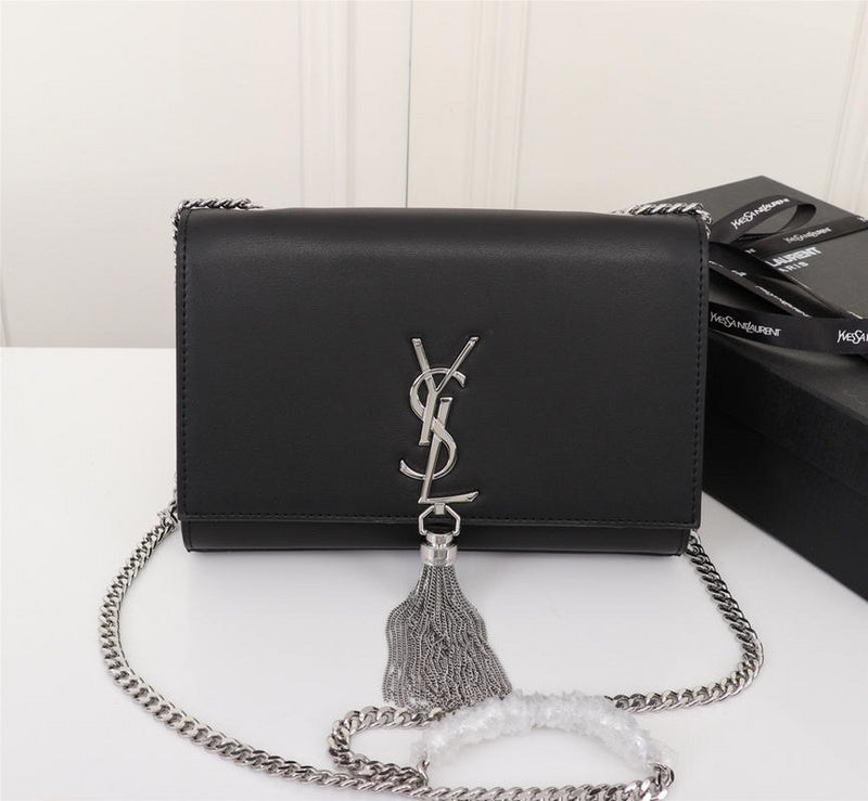 Amelia - YSL Bag - 2579