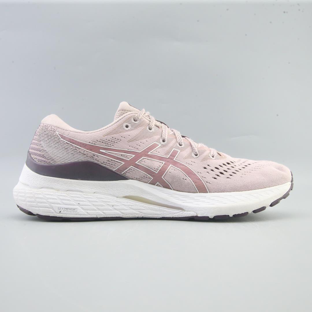 ASICS GEL-KAYANO 28