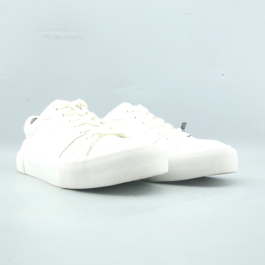 ZARA. .